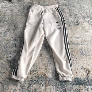 Adidas sweatpants